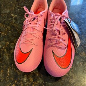 Nike Mercurial Vapor 16 Academy AG Plate Pink Soccer Cleats Size 10